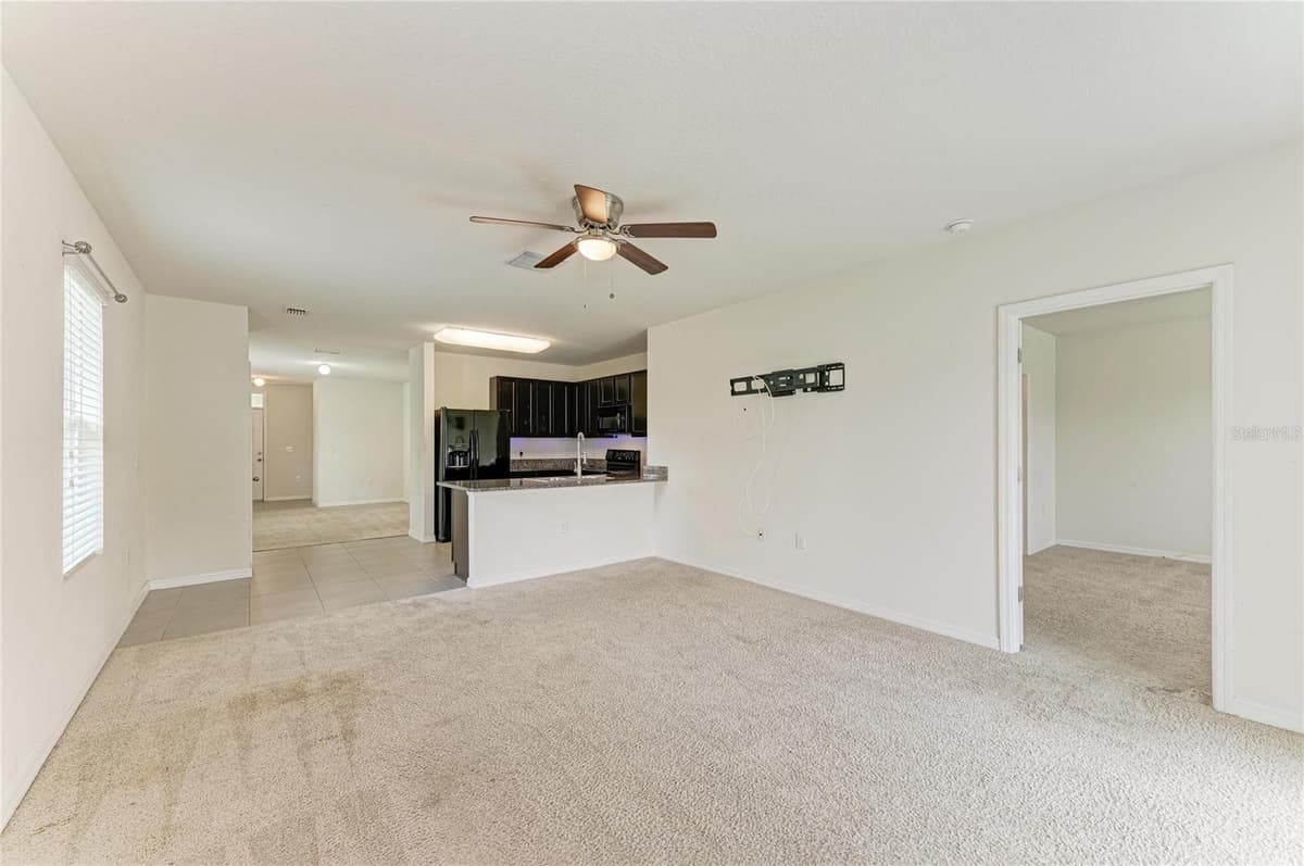 4546 LINDEVER LANE — photo 18 of 45