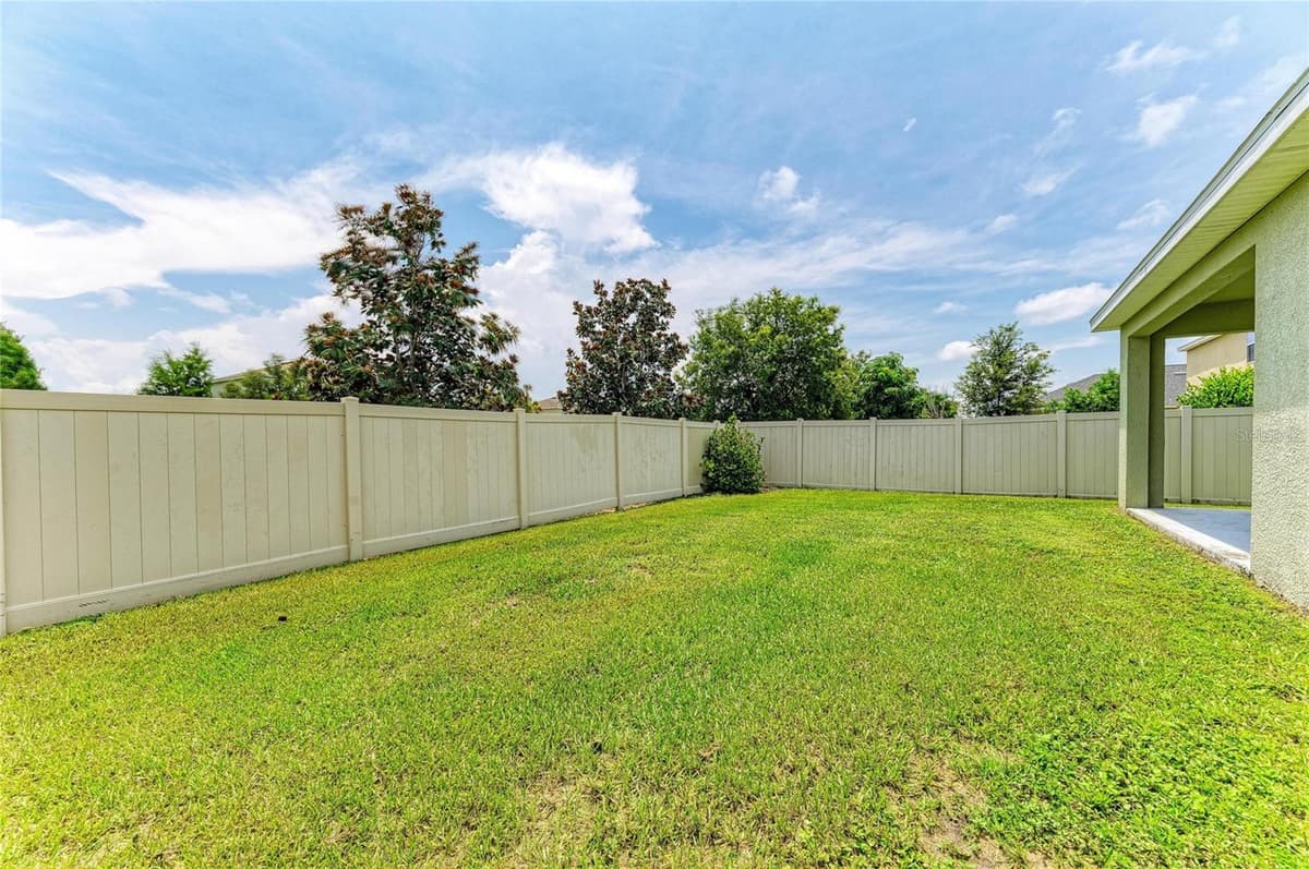 4546 LINDEVER LANE — photo 38 of 45
