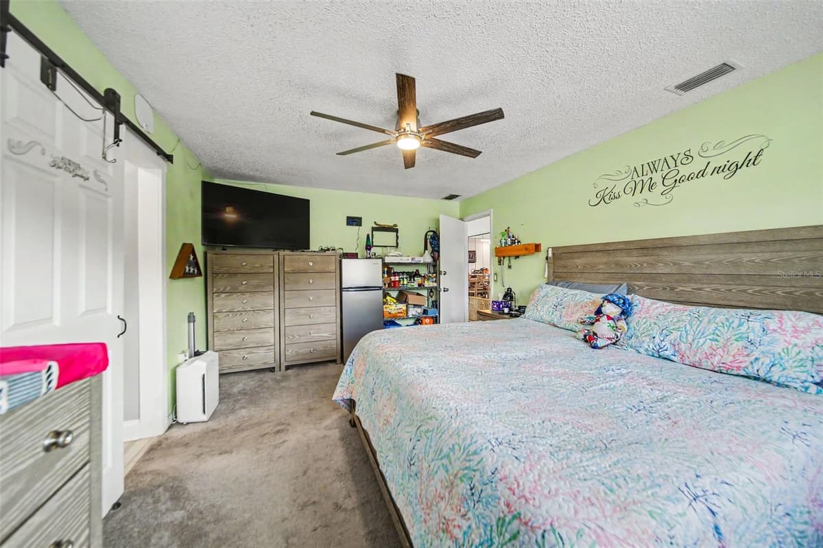 394 BARBERRY LANE — photo 17 of 30