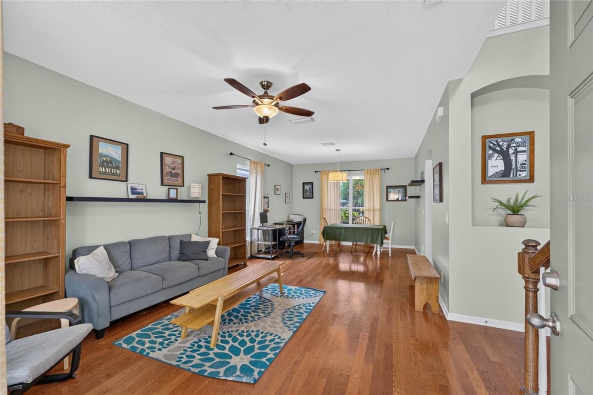 8206 52ND STREET — photo 6 of 55