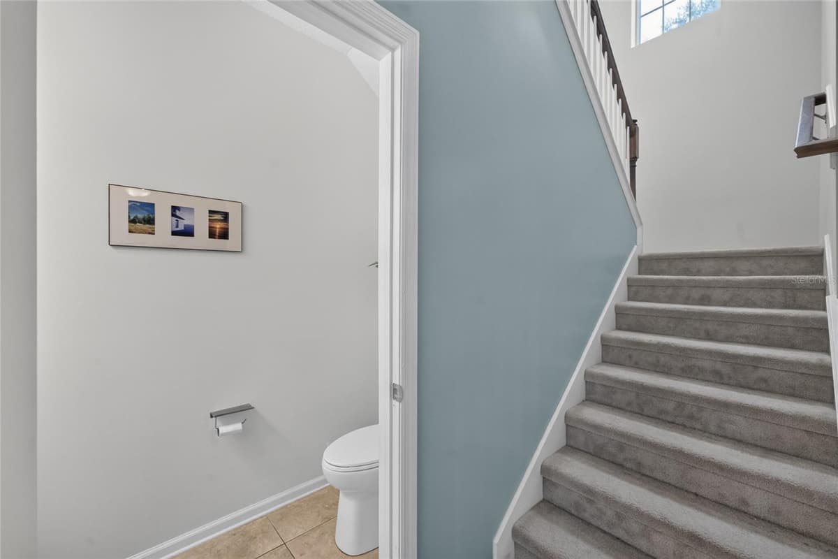 8206 52ND STREET — photo 7 of 55