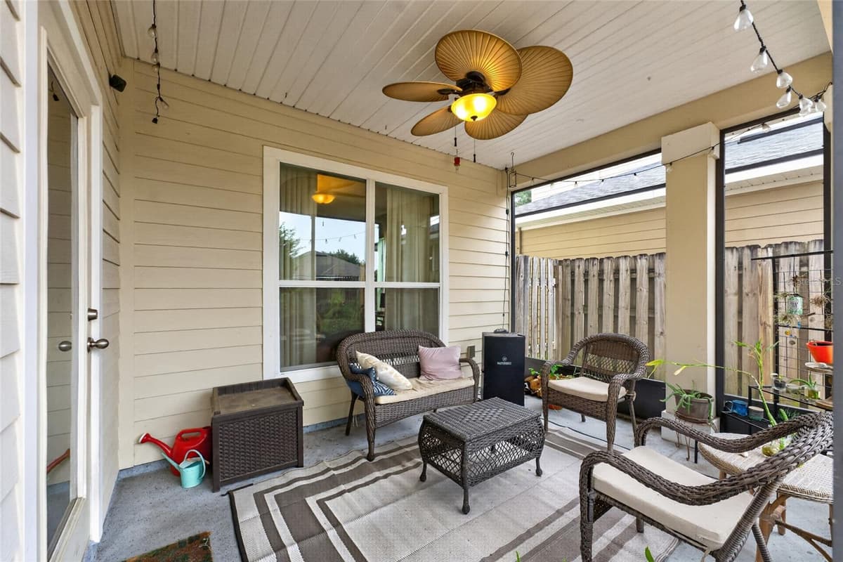 8206 52ND STREET — photo 44 of 55