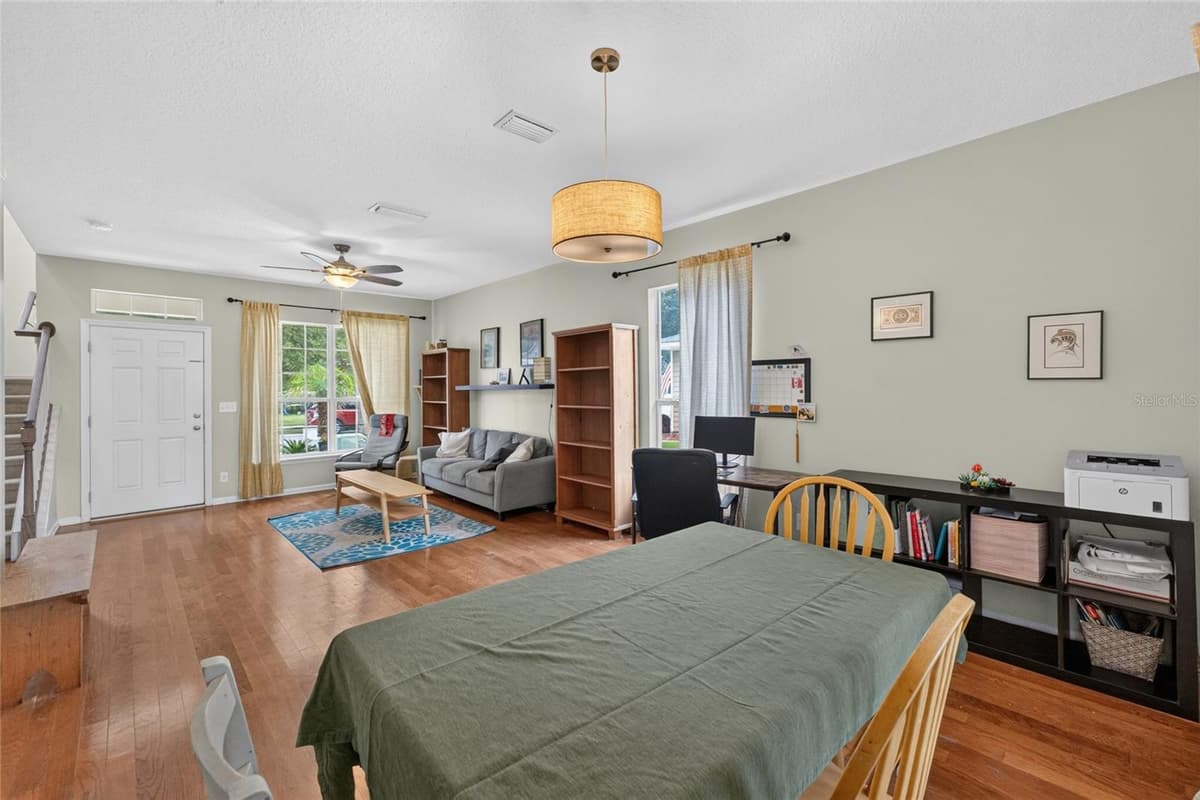 8206 52ND STREET — photo 11 of 55
