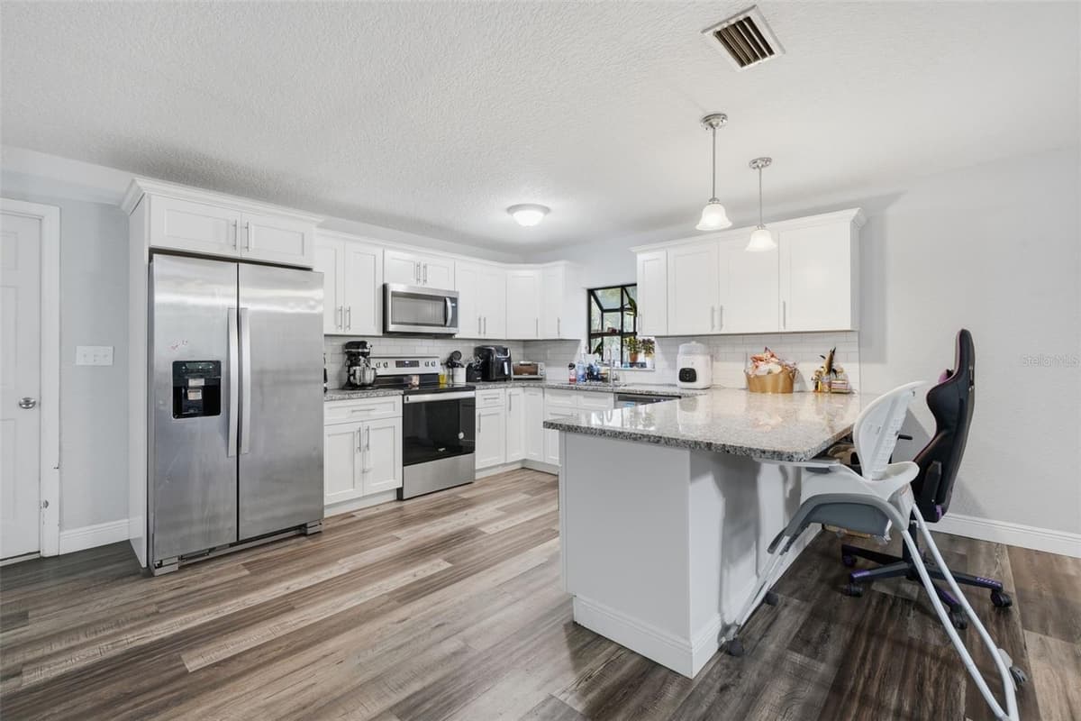 2700 CONCORD ROAD — photo 9 of 34