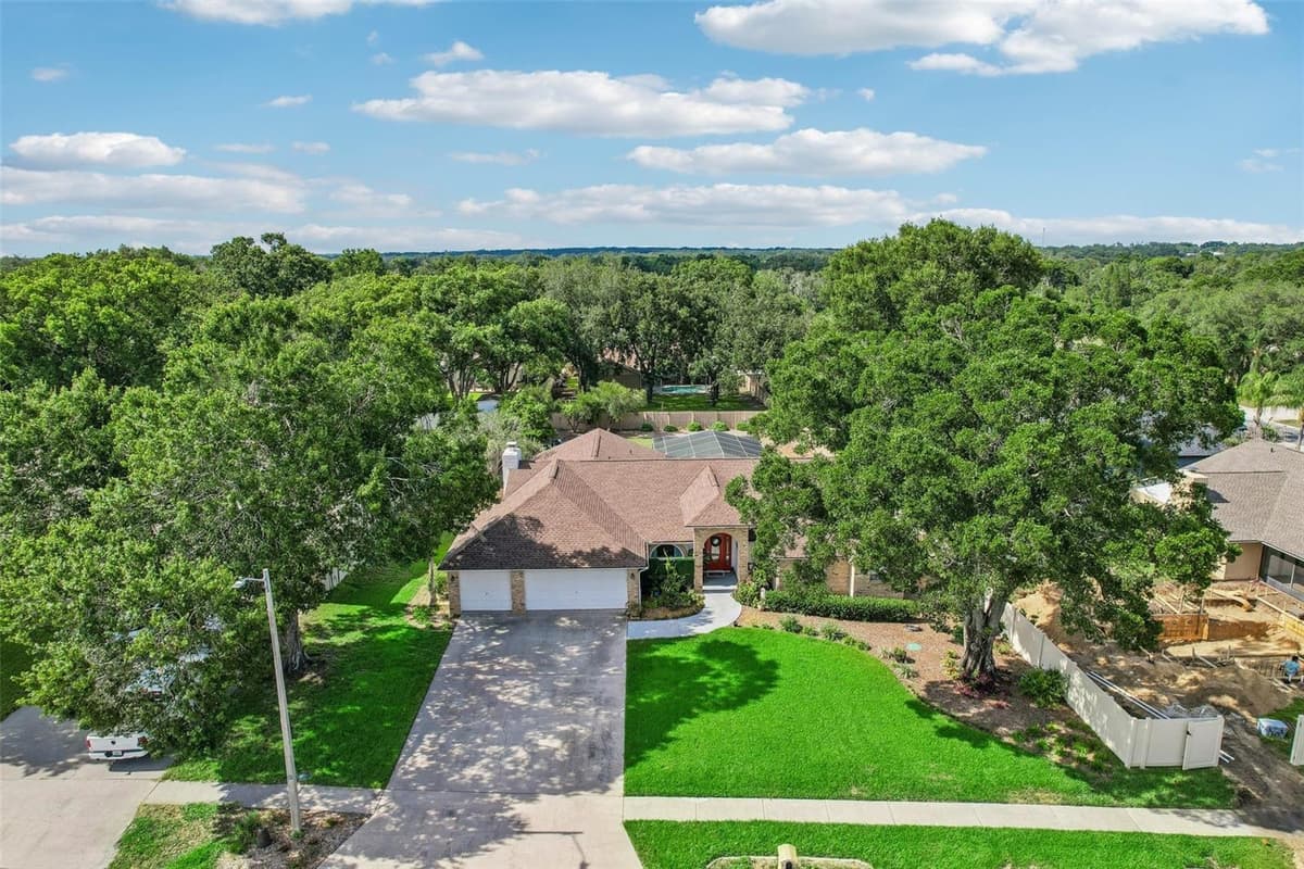 3949 APPLETREE DRIVE — photo 79 of 91
