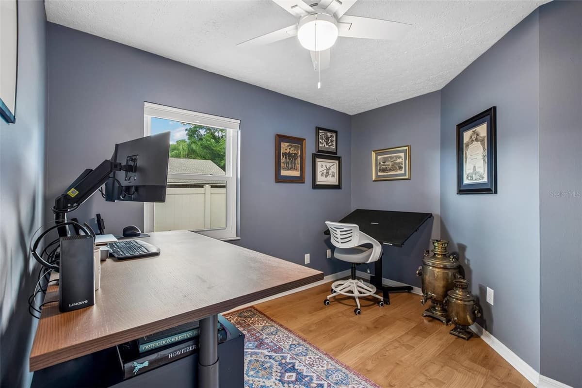 3949 APPLETREE DRIVE — photo 56 of 91
