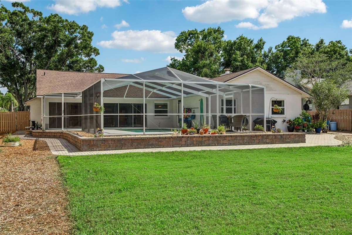 3949 APPLETREE DRIVE — photo 71 of 91