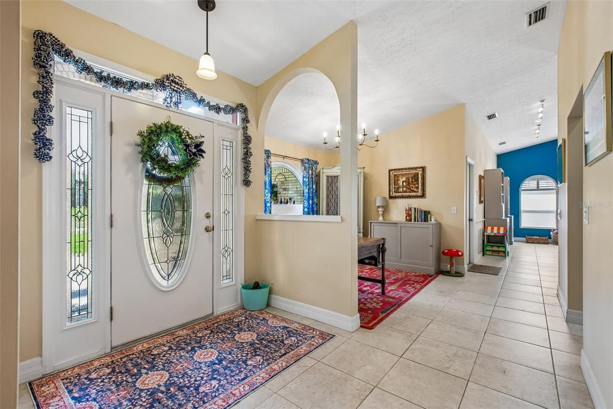 3949 APPLETREE DRIVE — photo 11 of 91
