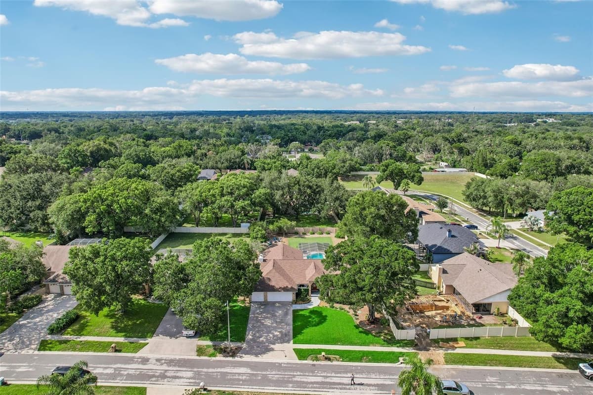 3949 APPLETREE DRIVE — photo 80 of 91
