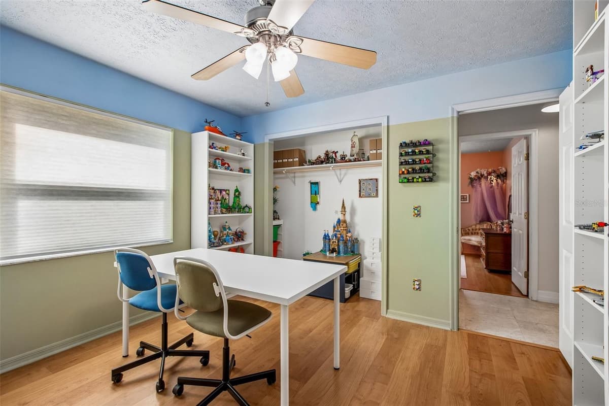 3949 APPLETREE DRIVE — photo 41 of 91