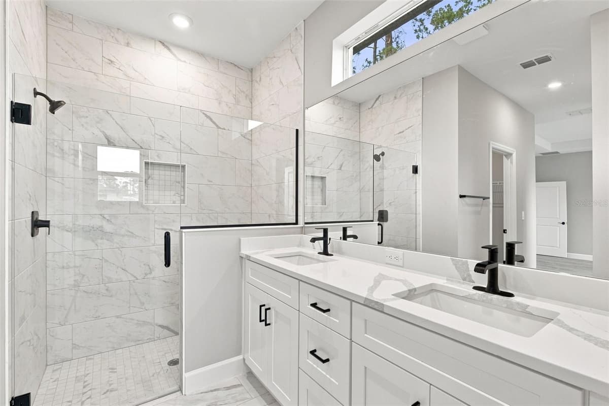 8211 ELKENBERRY AVENUE — photo 17 of 28