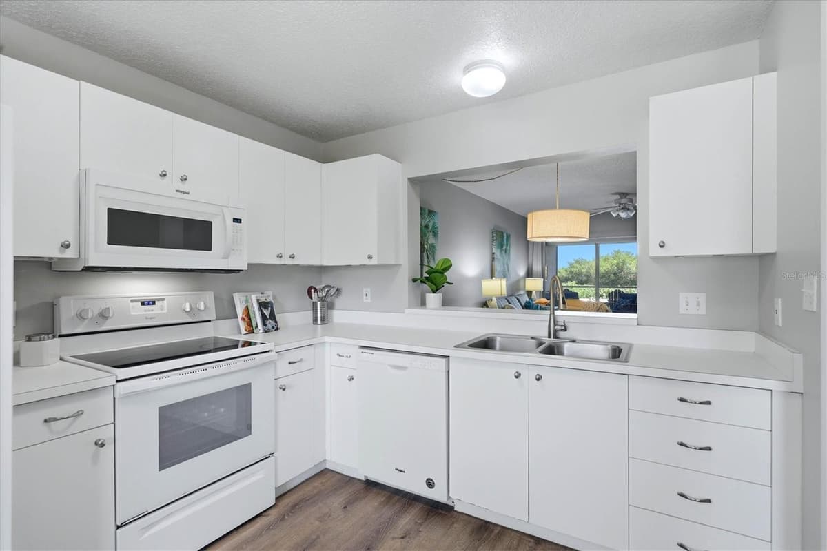 2725 TERRA CEIA BAY BOULEVARD — photo 11 of 23