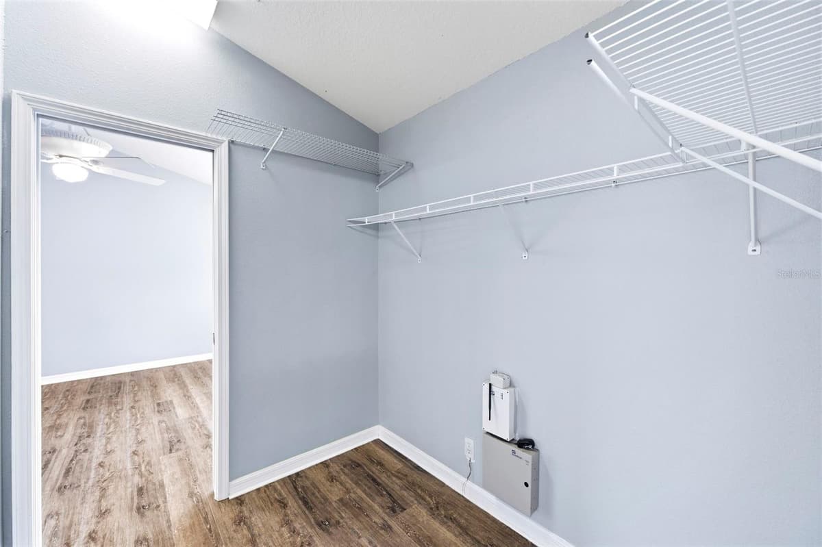 8013 BOONE DRIVE — photo 16 of 21