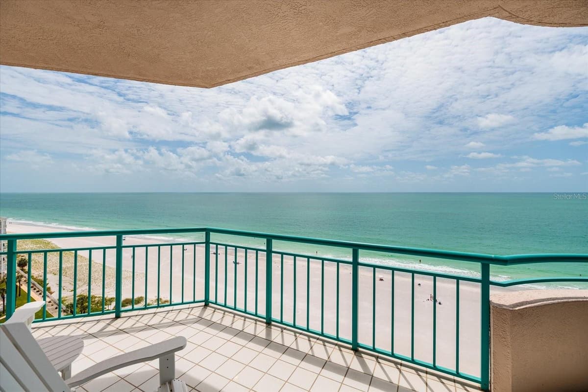 1560 GULF BOULEVARD — photo 1 of 78