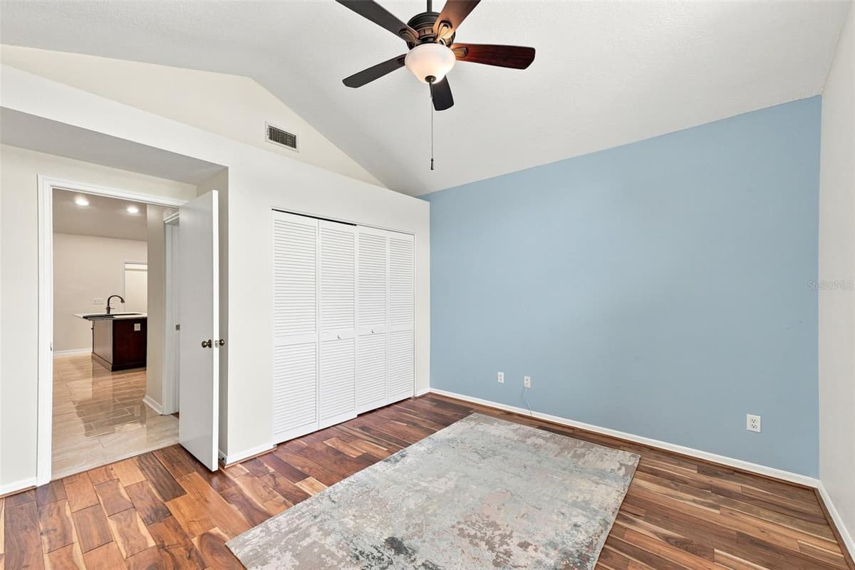1124 GOLFVIEW WOODS DRIVE — photo 27 of 46