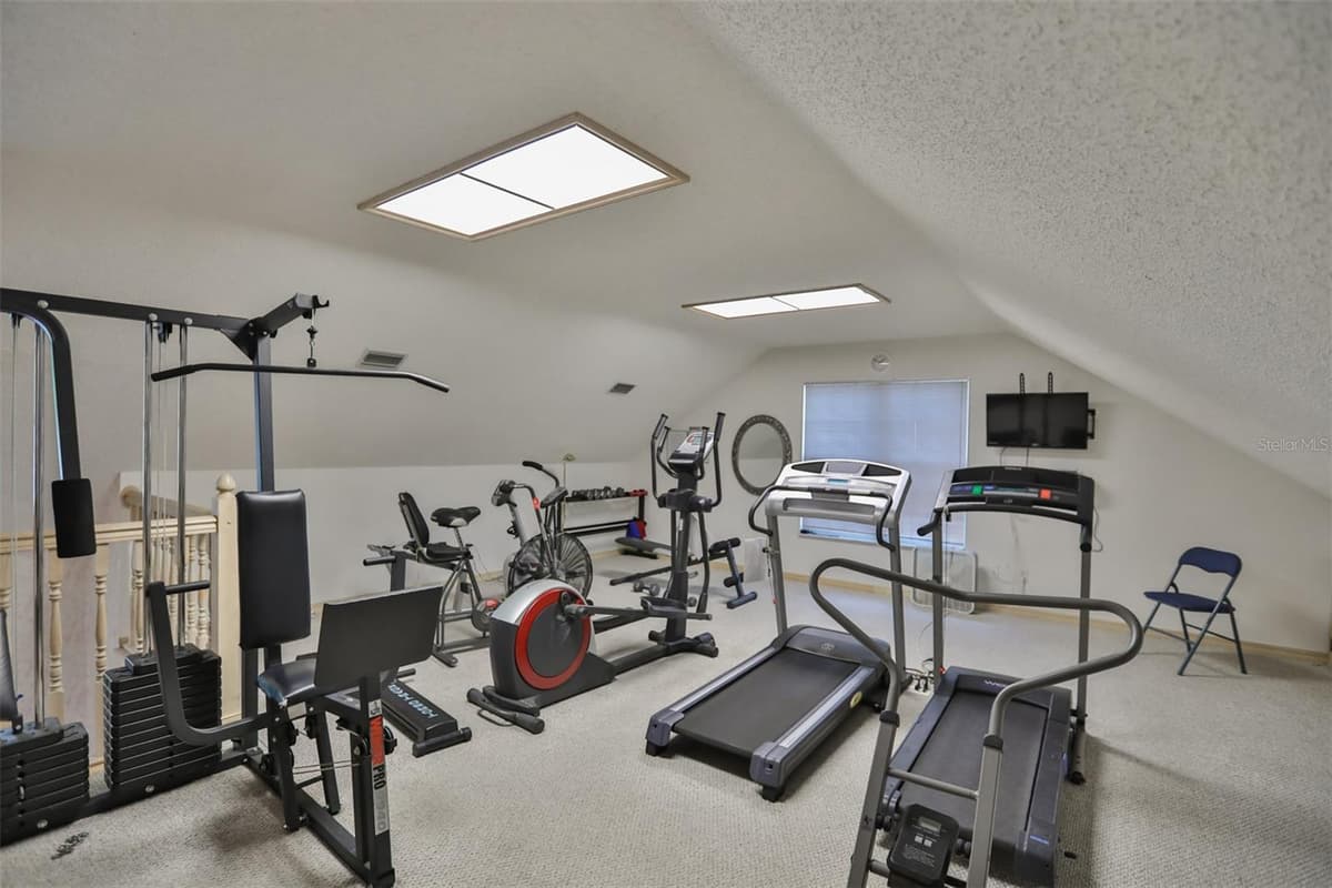 1124 GOLFVIEW WOODS DRIVE — photo 41 of 46