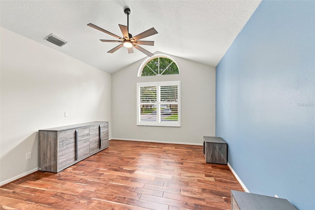 1124 GOLFVIEW WOODS DRIVE — photo 21 of 46