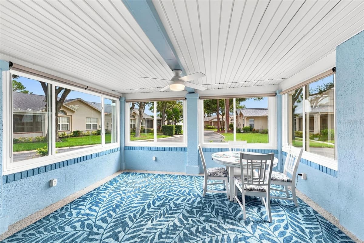 1124 GOLFVIEW WOODS DRIVE — photo 4 of 46