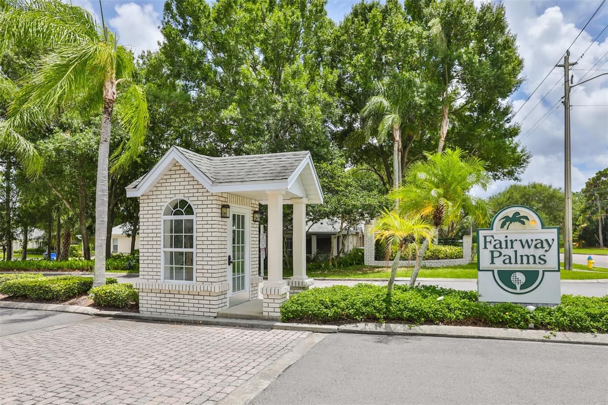 1124 GOLFVIEW WOODS DRIVE — photo 37 of 46