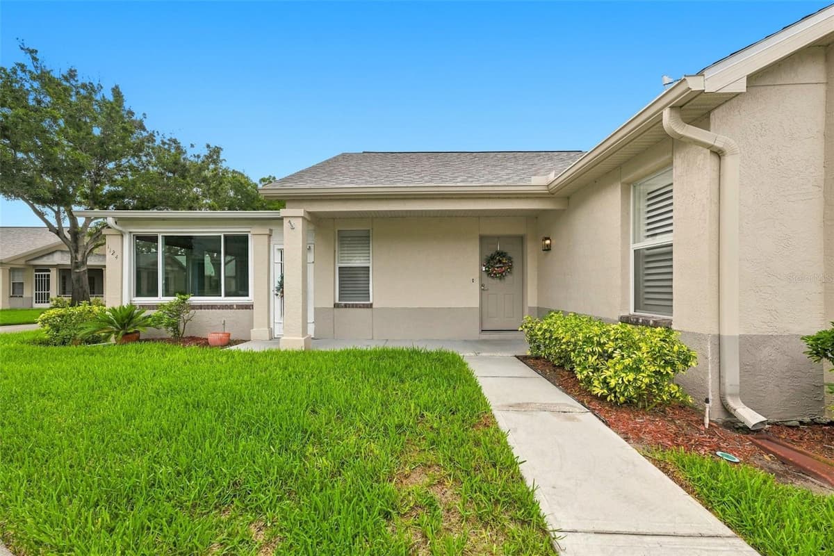 1124 GOLFVIEW WOODS DRIVE — photo 35 of 46