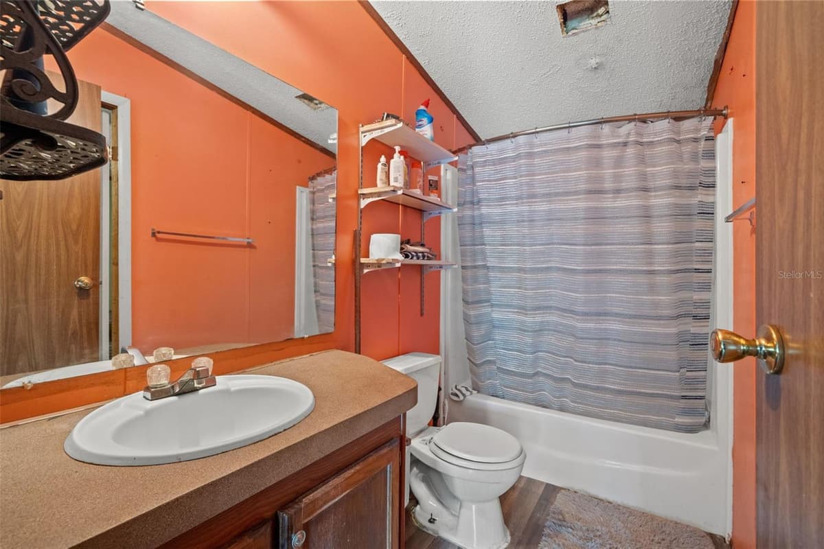 8512 HAMSTER DRIVE — photo 23 of 59