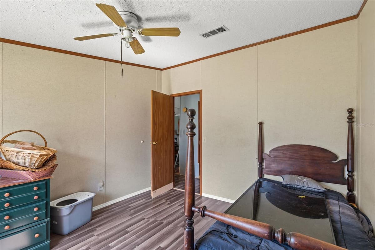 8512 HAMSTER DRIVE — photo 30 of 59