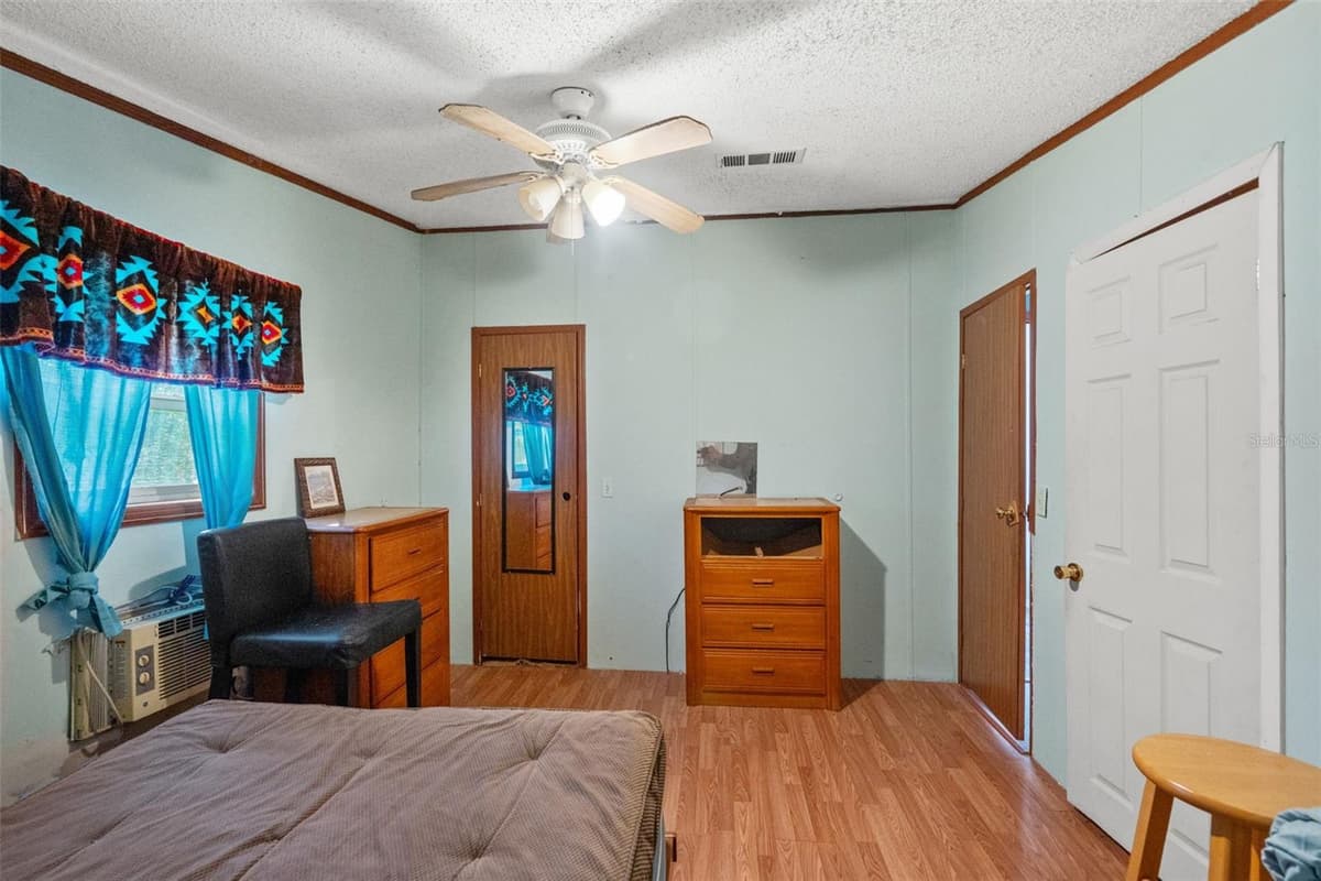8512 HAMSTER DRIVE — photo 21 of 59