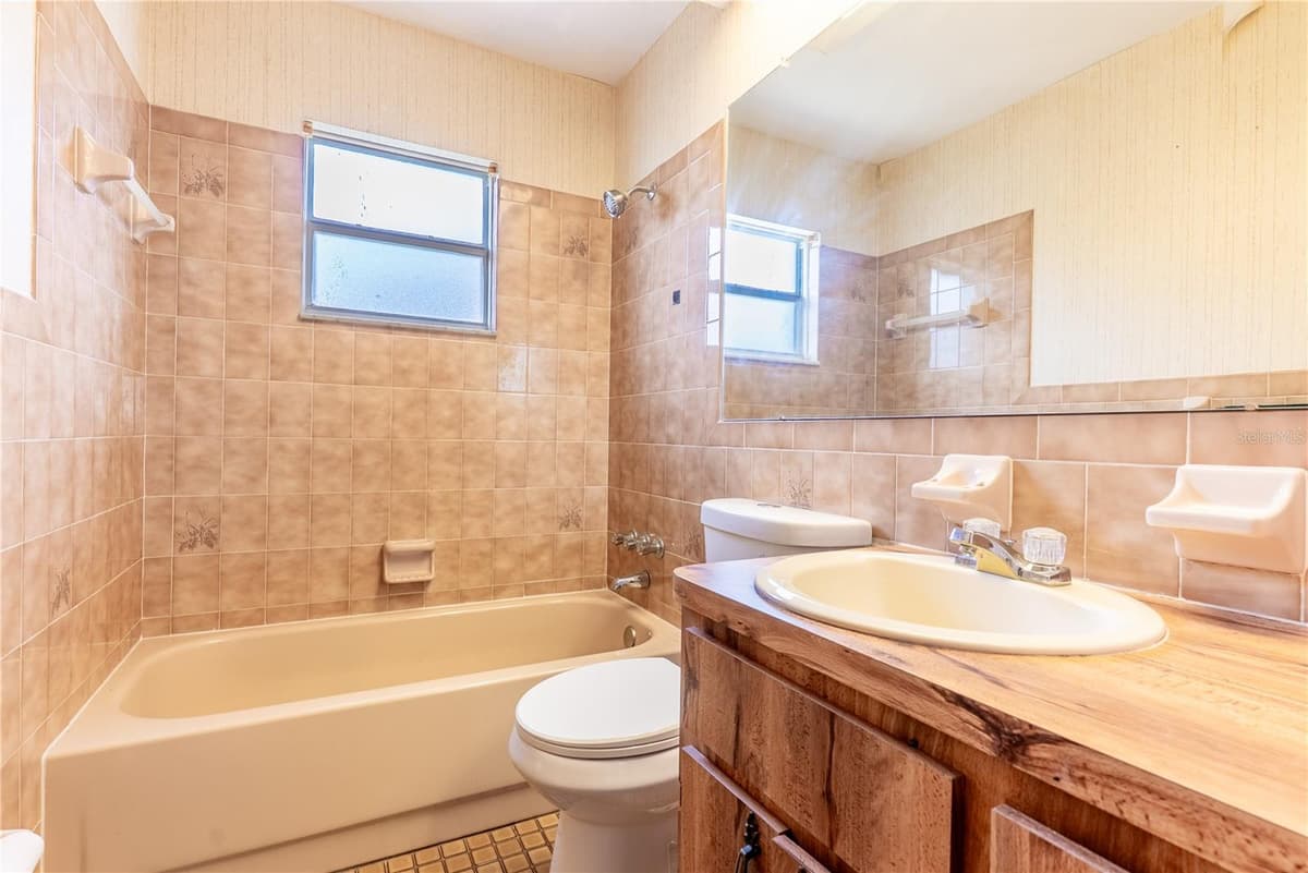 8234 WINTHROP DRIVE — photo 20 of 26