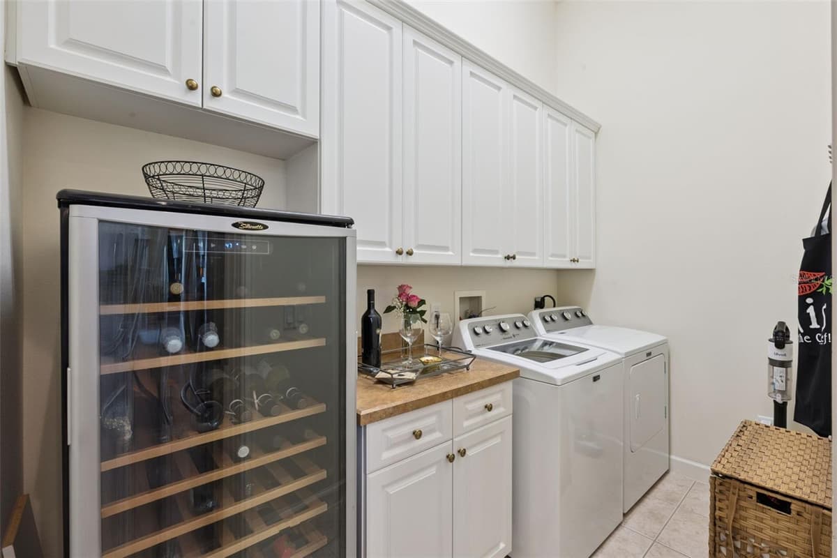 9939 SANTA BARBARA COURT — photo 26 of 63