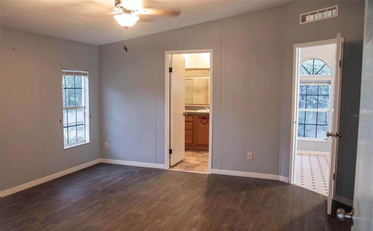 219 BALLARD ROAD — photo 11 of 27