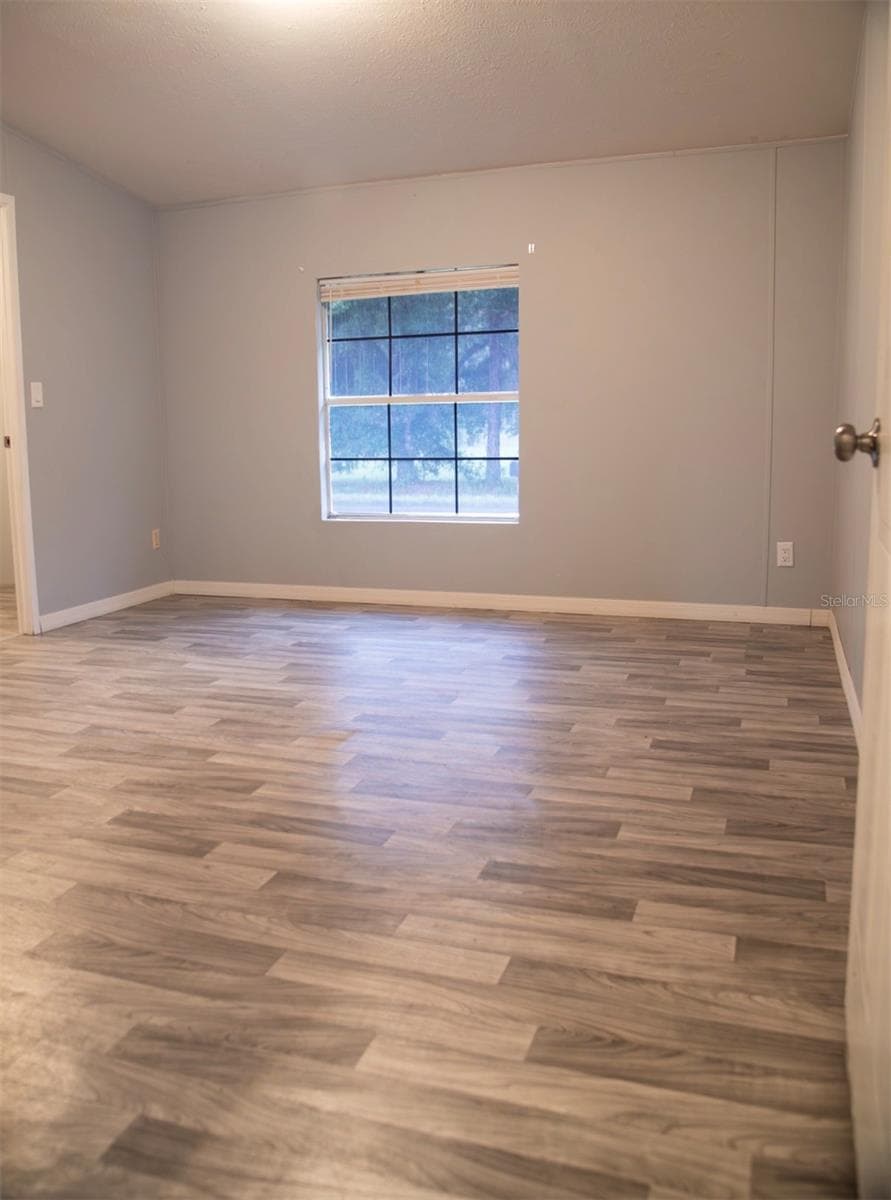 219 BALLARD ROAD — photo 18 of 27