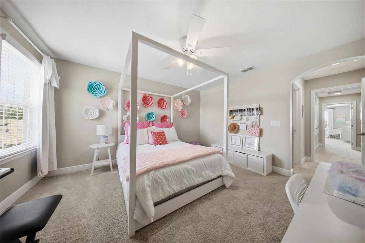 5513 THOMAS SQUARE DRIVE — photo 37 of 74