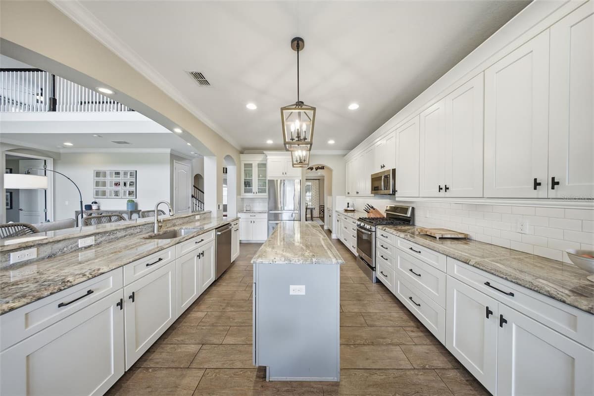 5513 THOMAS SQUARE DRIVE — photo 18 of 74