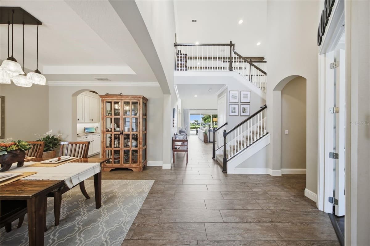 5513 THOMAS SQUARE DRIVE — photo 3 of 74