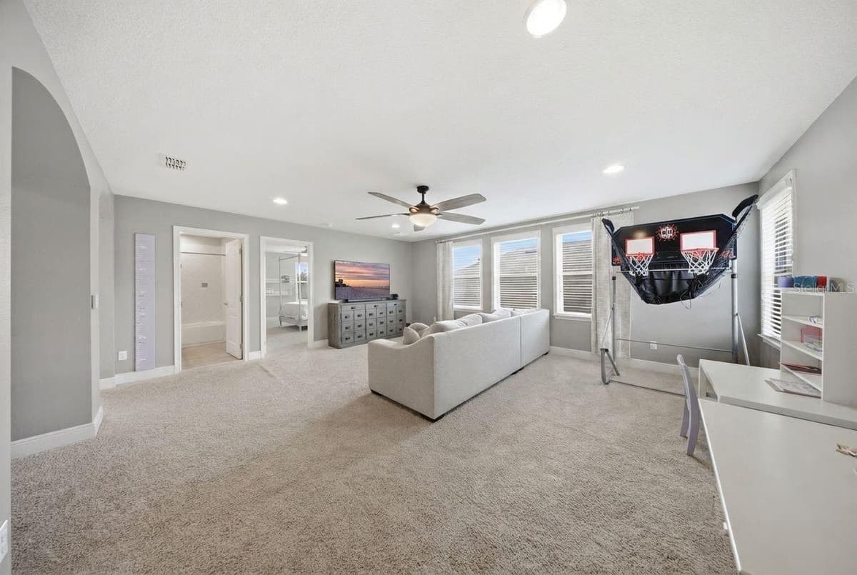 5513 THOMAS SQUARE DRIVE — photo 28 of 74