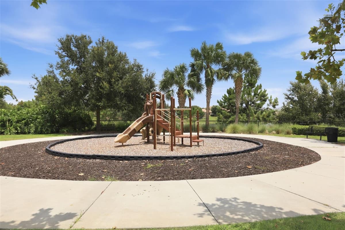 5513 THOMAS SQUARE DRIVE — photo 71 of 74