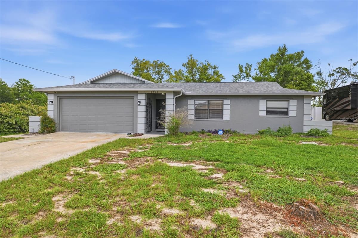 6310 GAINSBORO AVENUE — photo 1 of 25