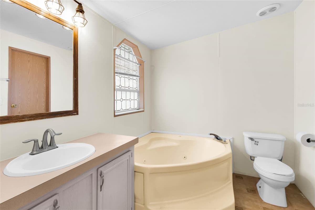 16 CAYMAN CIRCLE — photo 16 of 42