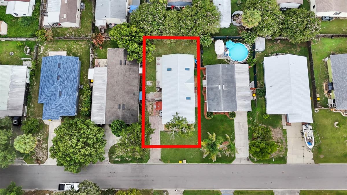 16 CAYMAN CIRCLE — photo 31 of 42