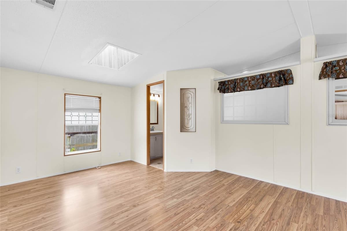 16 CAYMAN CIRCLE — photo 15 of 42