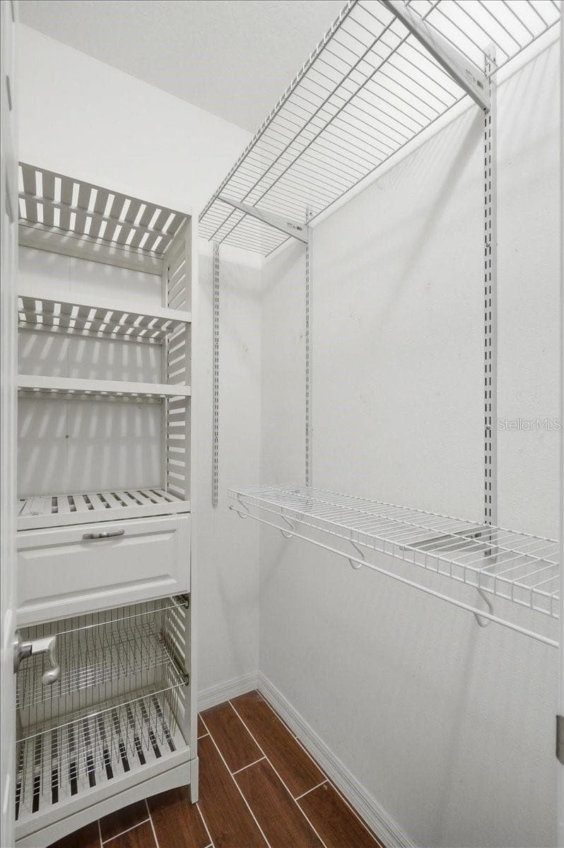 640 GRAND CANAL DRIVE — photo 34 of 54
