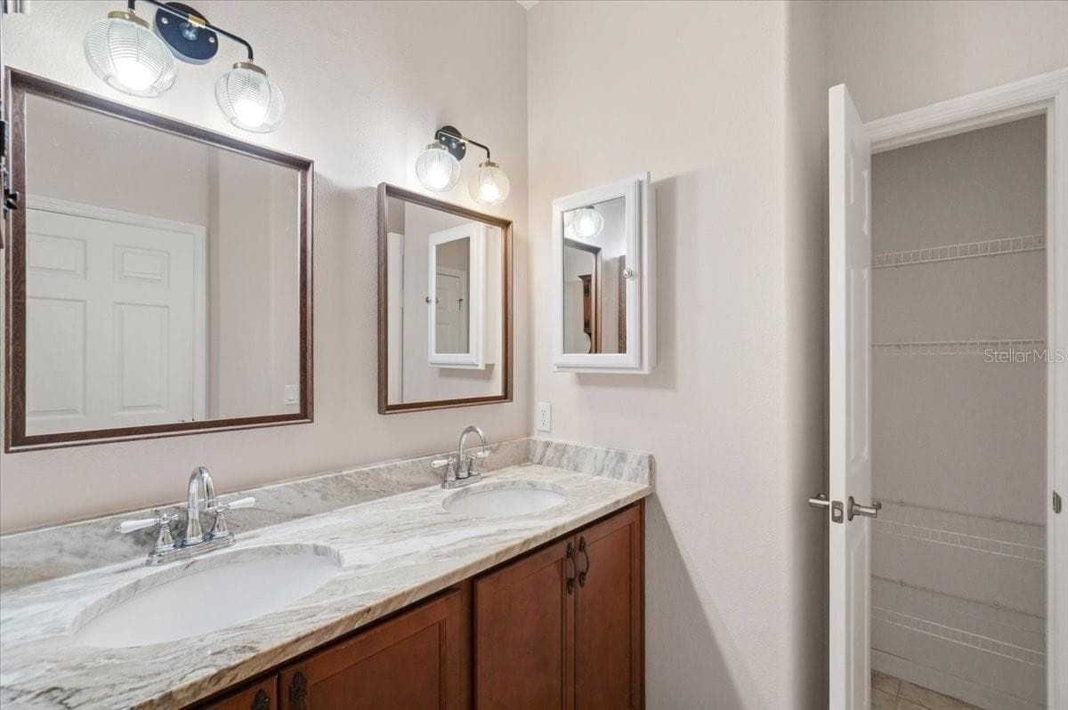 640 GRAND CANAL DRIVE — photo 27 of 54