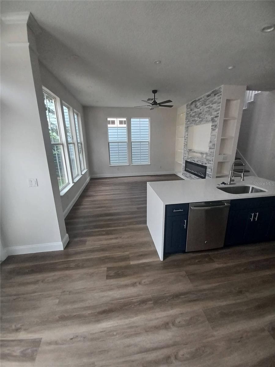 1010 PERIWINKLE COURT — photo 18 of 40