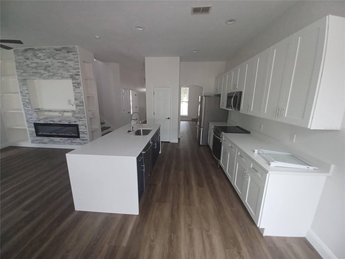 1010 PERIWINKLE COURT — photo 29 of 40