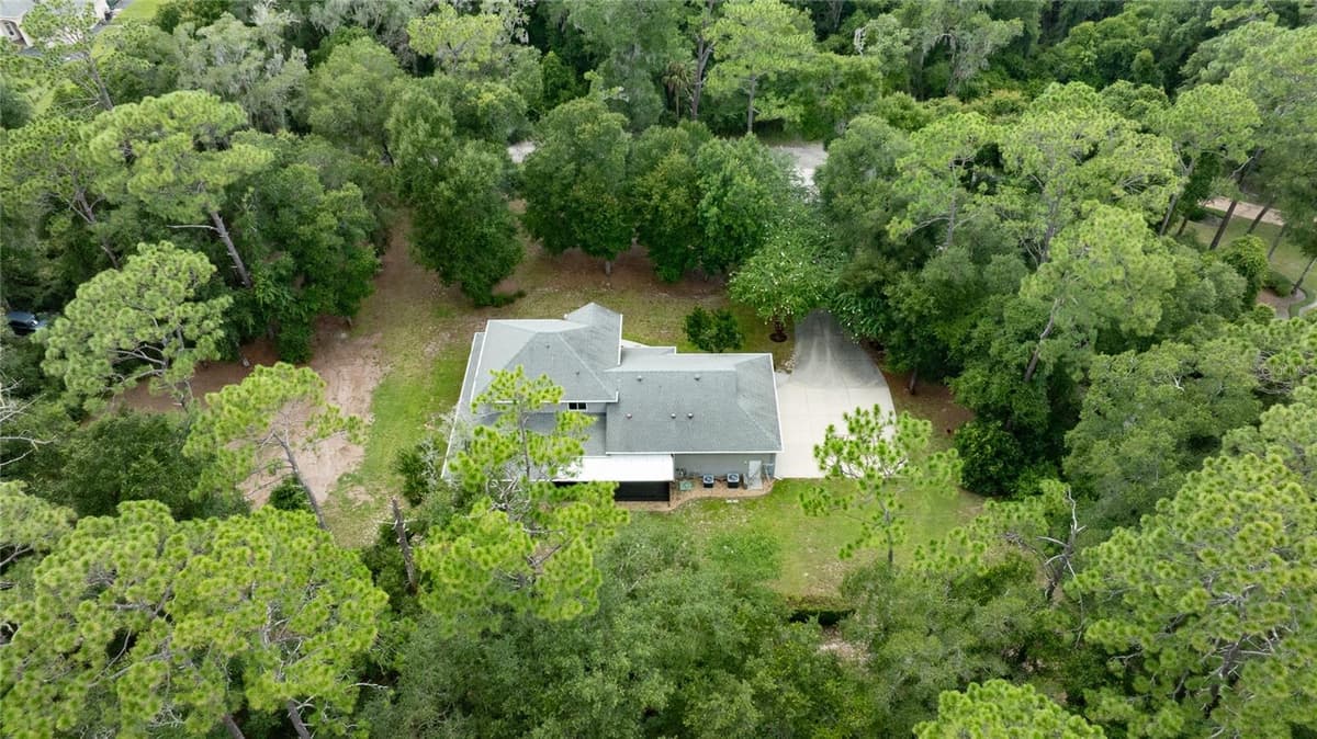 1515 RAMBLING OAKS LANE — photo 52 of 62