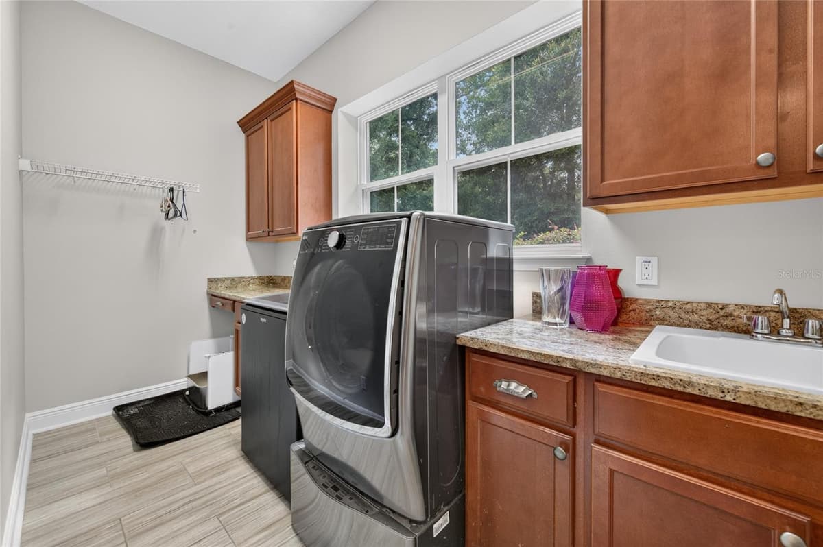 1515 RAMBLING OAKS LANE — photo 37 of 62