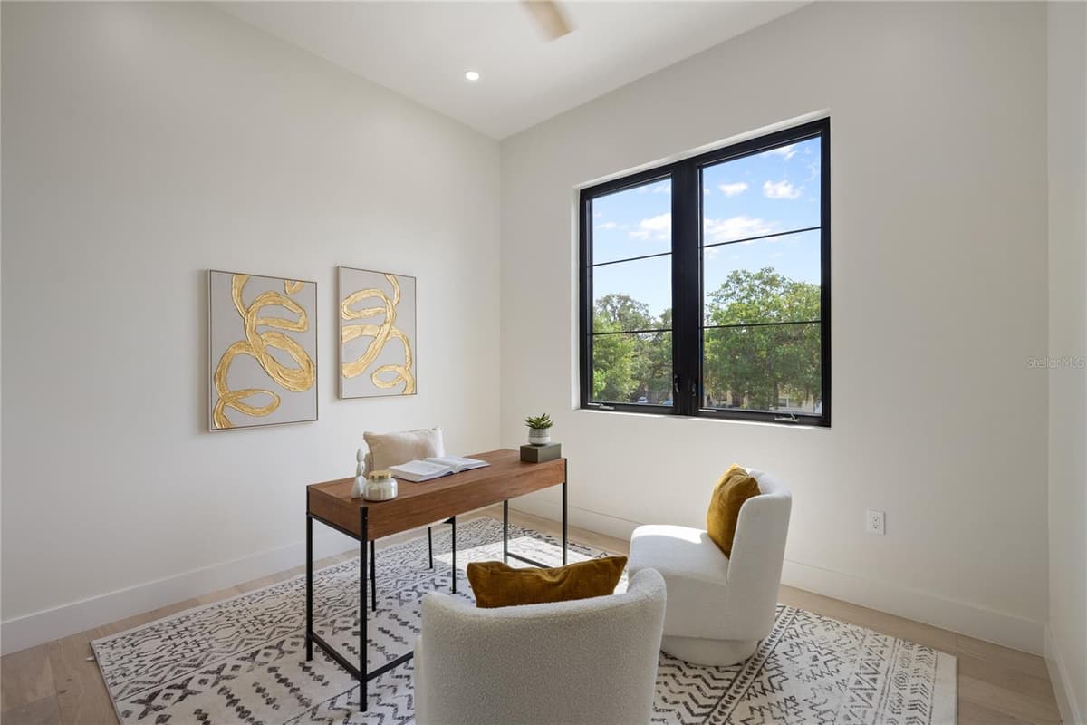 525 LAKEMONT AVENUE — photo 37 of 59