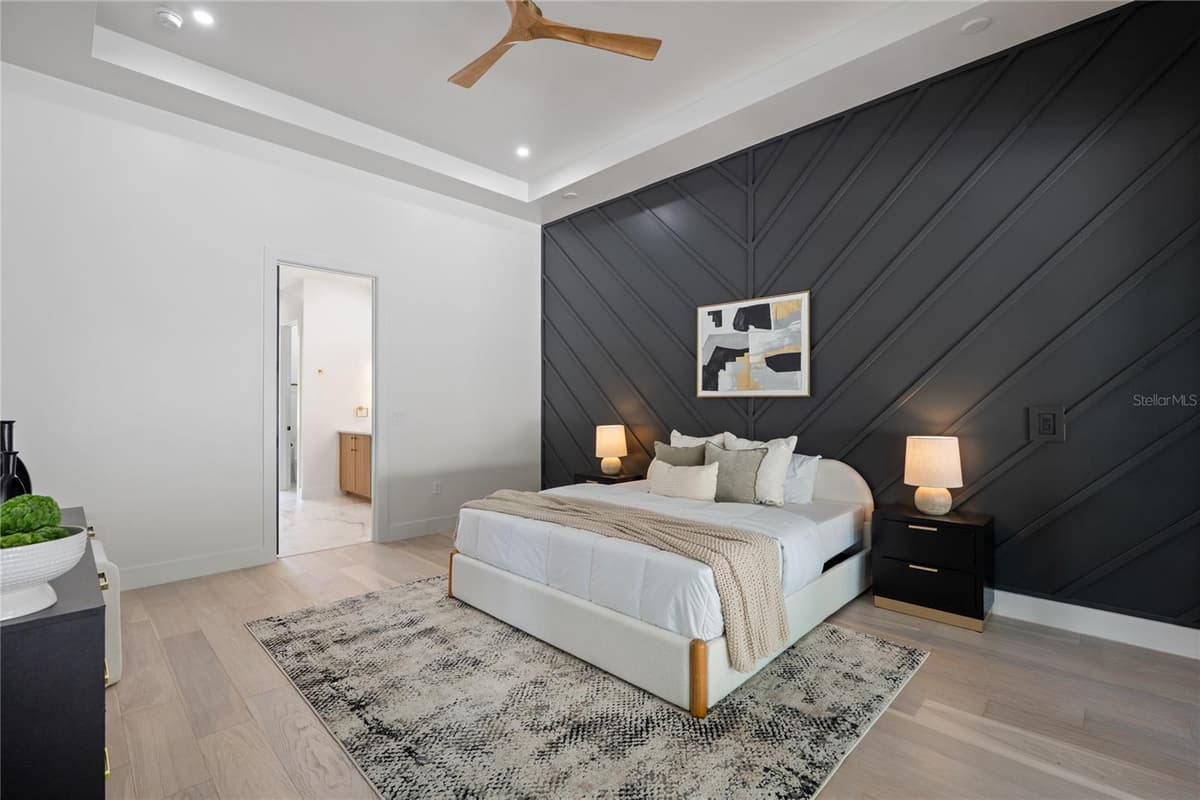 525 LAKEMONT AVENUE — photo 21 of 59