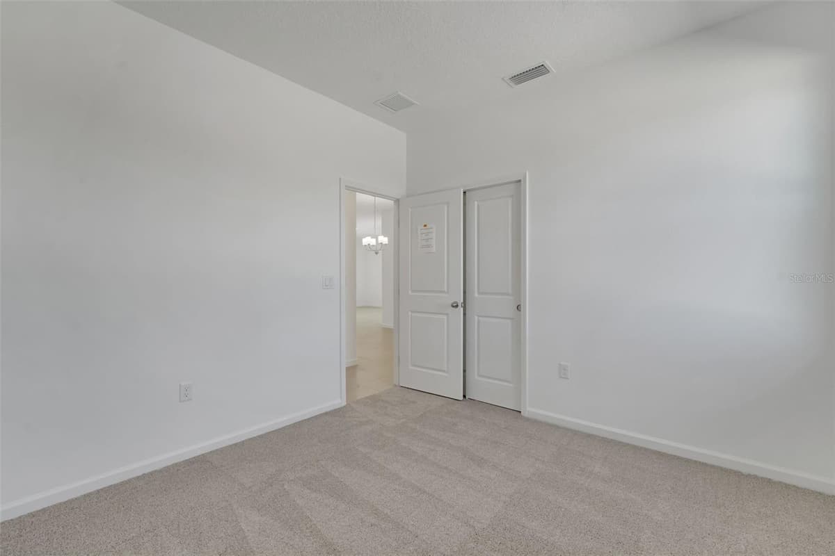 1052 LUKE AVENUE — photo 28 of 33