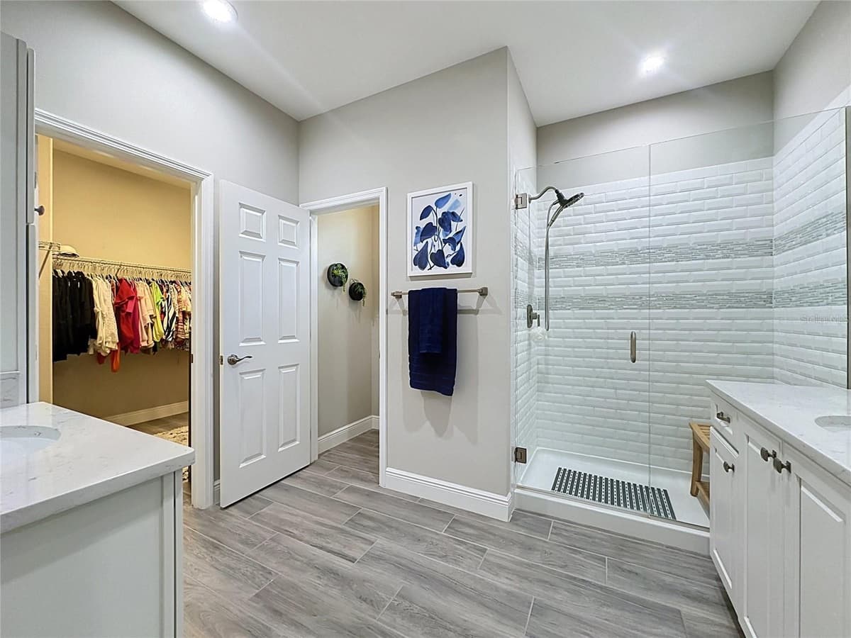 174 SILVER MAPLE ROAD — photo 30 of 74